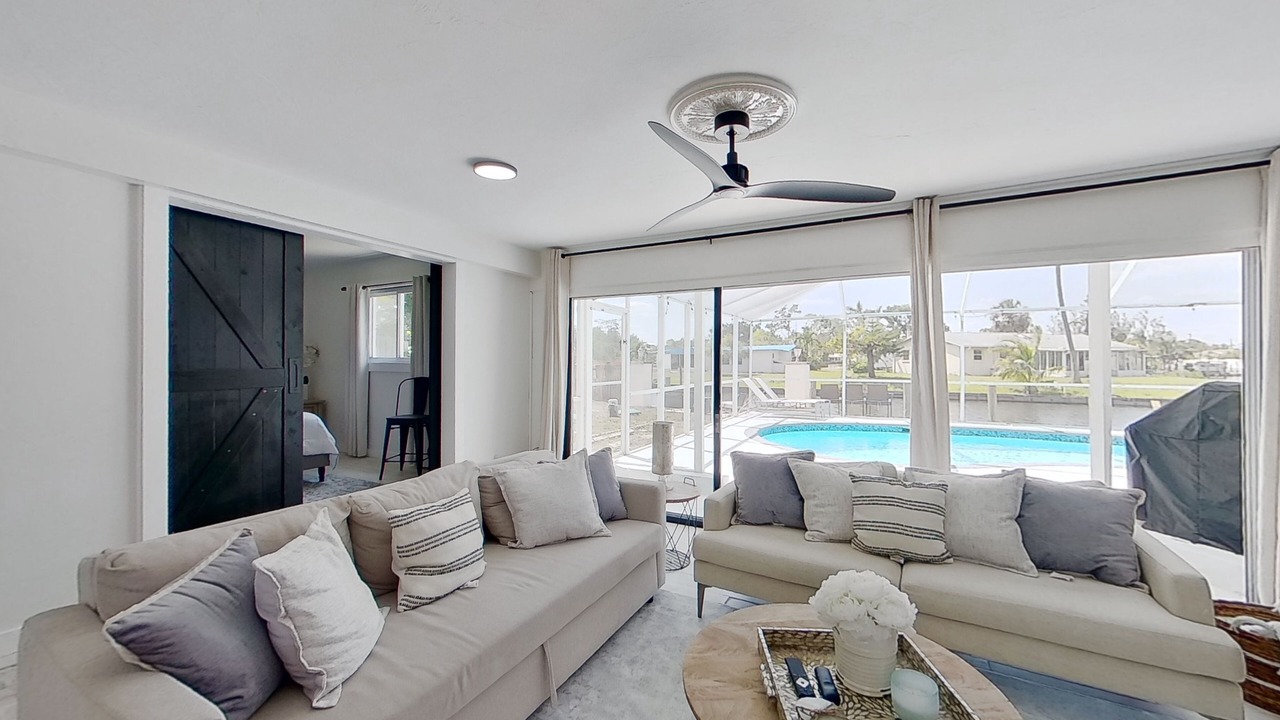 Photo of Livingroom in Fort Myers