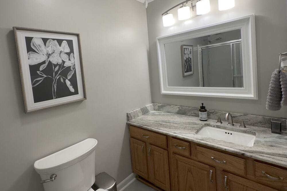Photo of Bathroom in Pooler