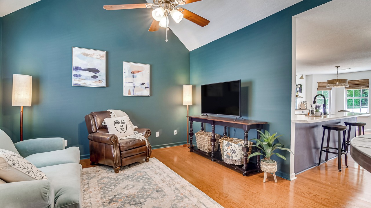 Photo of Livingroom in Evans