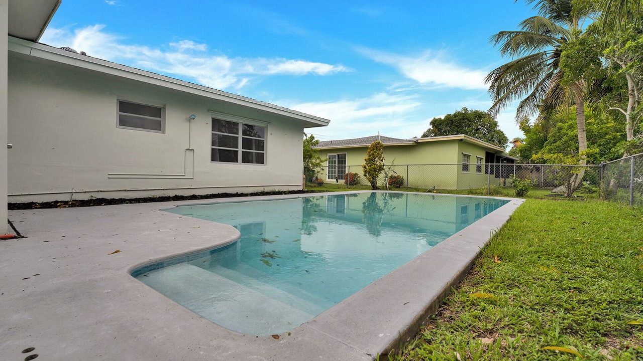 Photo of Outdoor in Tamarac