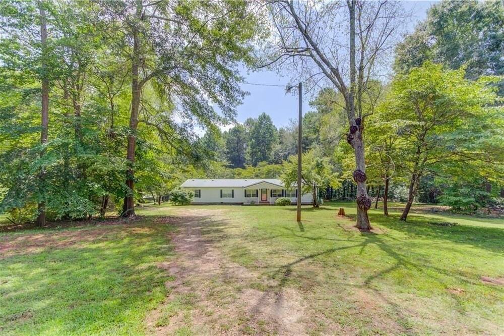 Photo of Outdoor in Winder
