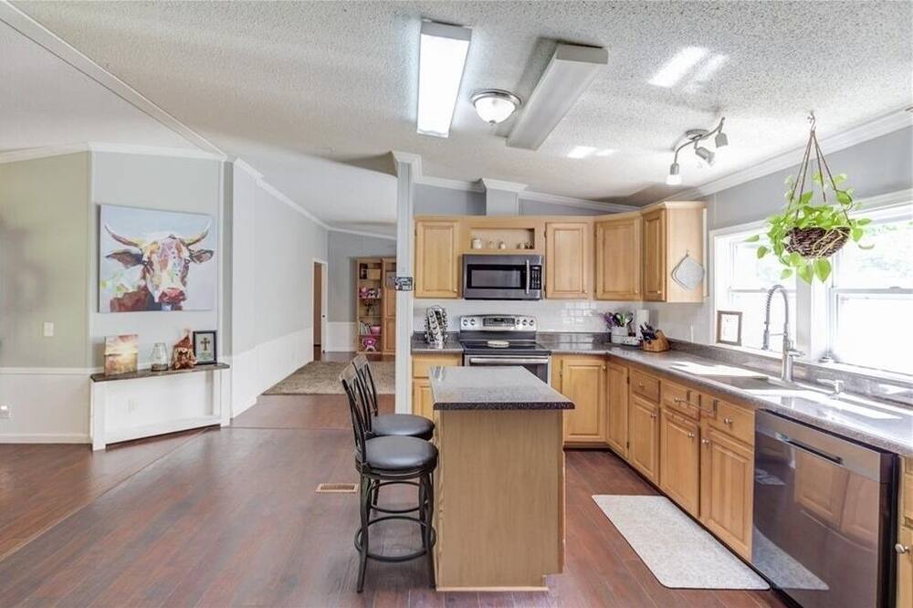 Photo of Kitchen in Winder