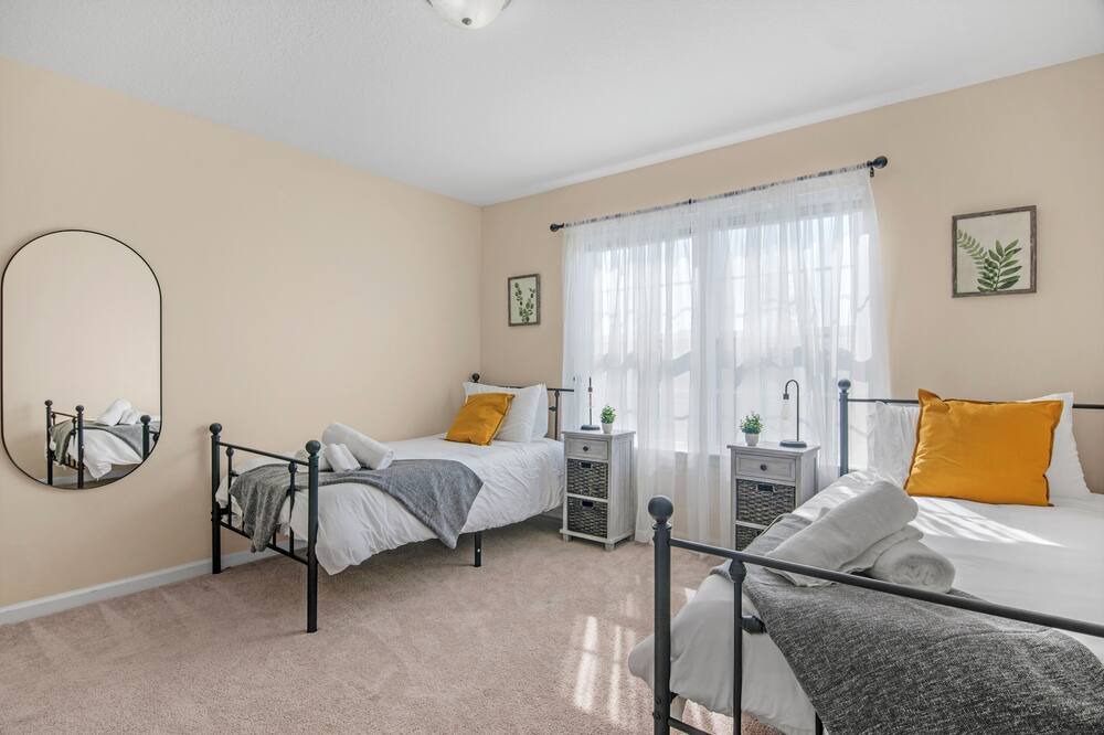 Photo of Bedroom in Hinesville