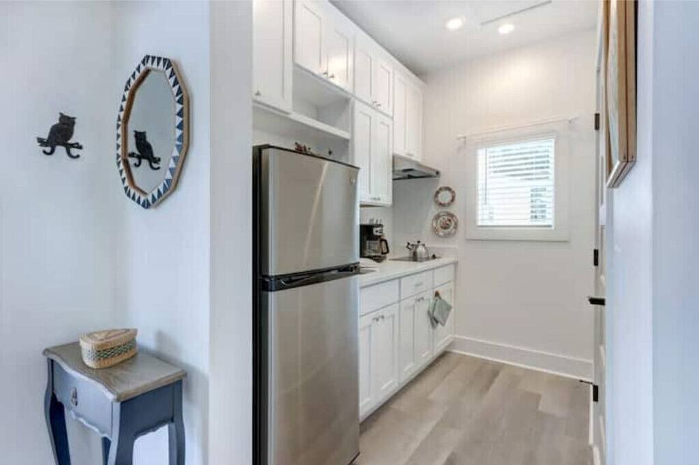 Photo of Kitchen in Thunderbolt