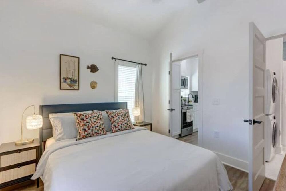 Photo of Bedroom in Thunderbolt