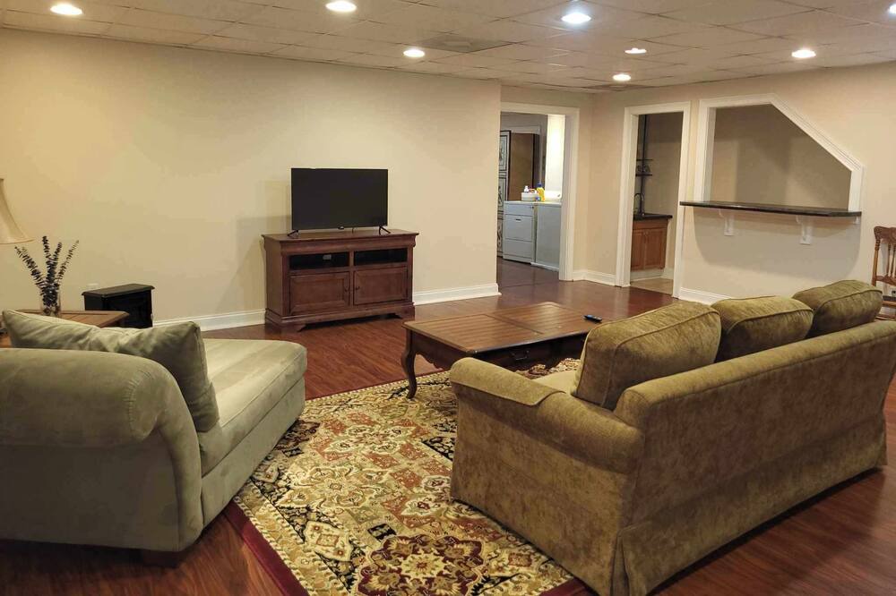 Photo of Livingroom in Jefferson