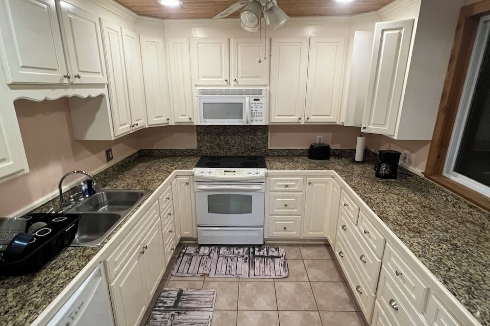 Photo of Kitchen in Jonesville