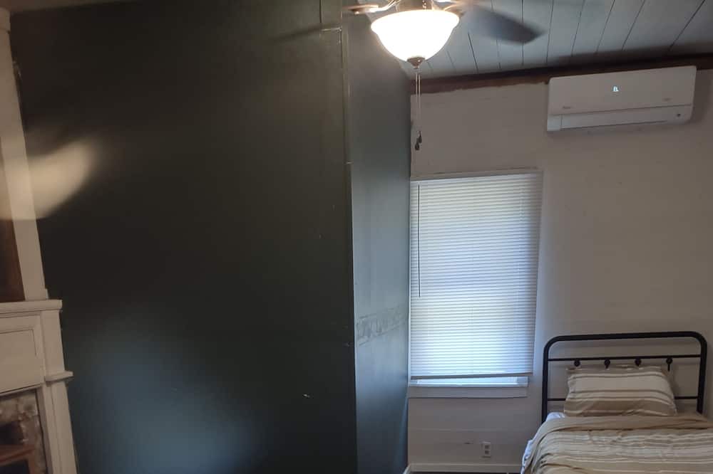 Photo of Bedroom in Batesburg