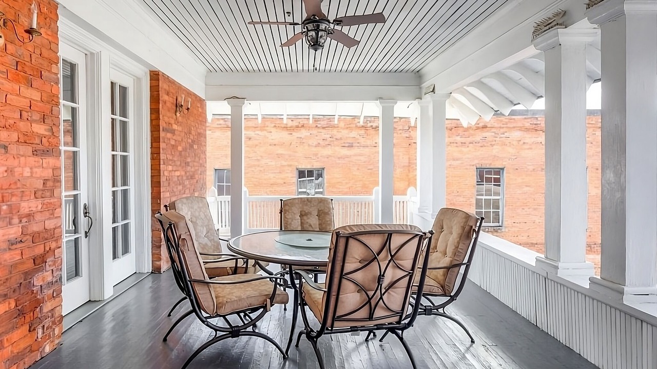 Photo of Outdoor in Abbeville