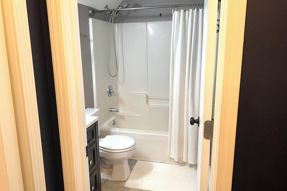 Photo of Bathroom in Watkinsville