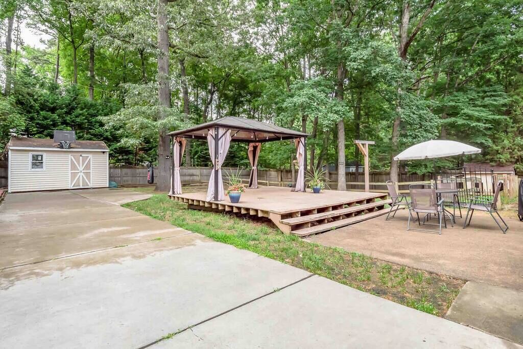 Photo of Outdoor in Matthews