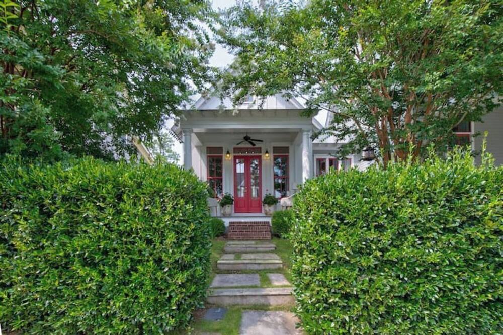 Photo of Outdoor in Lake Carolina