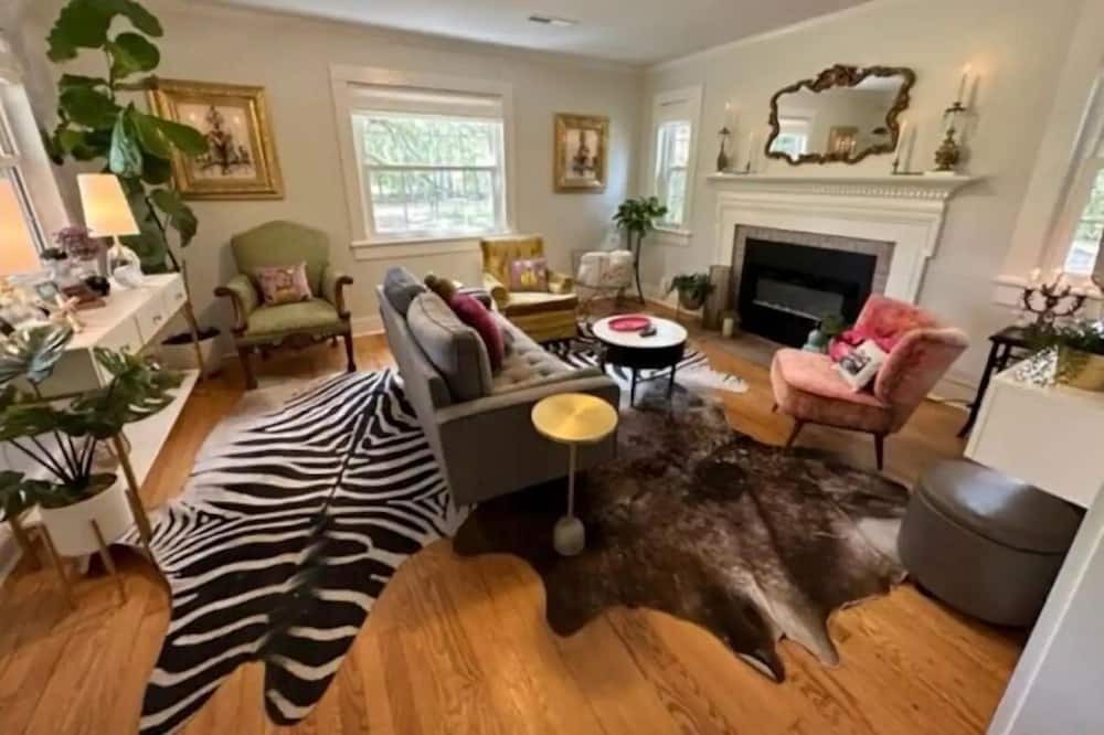 Photo of Livingroom in Johns Island
