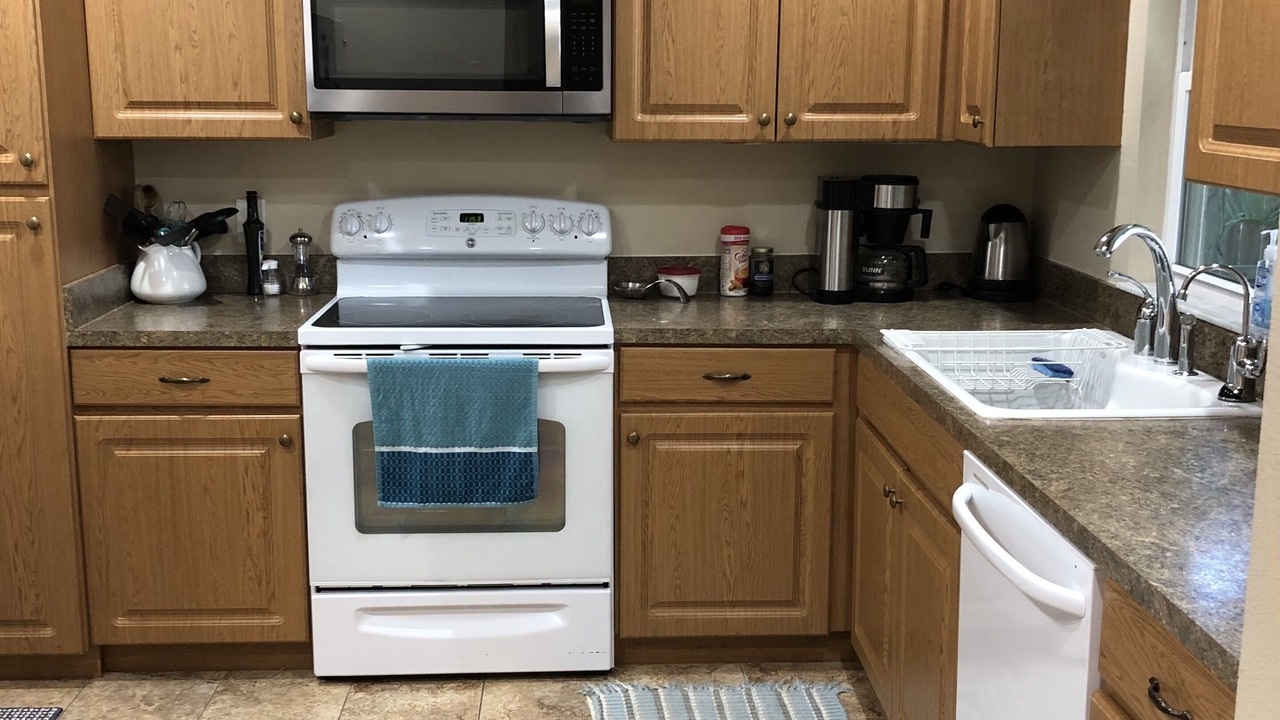 Photo of Kitchen in Lake Sarasota