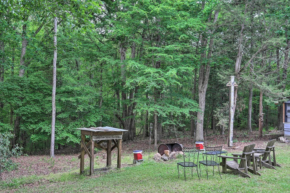 Photo of Others in Lowndesville