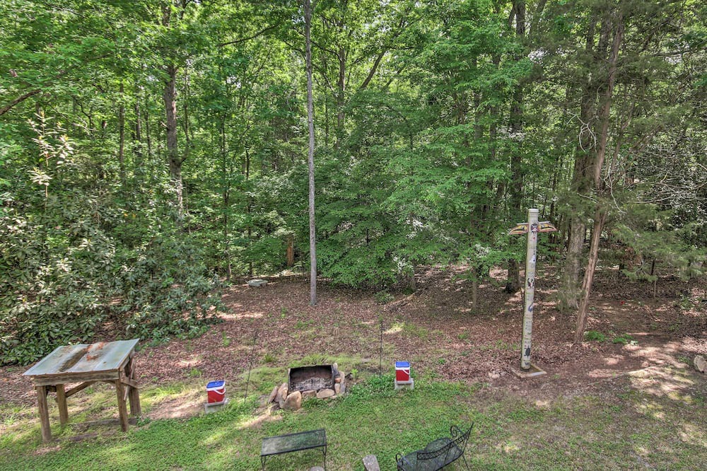 Photo of Others in Lowndesville