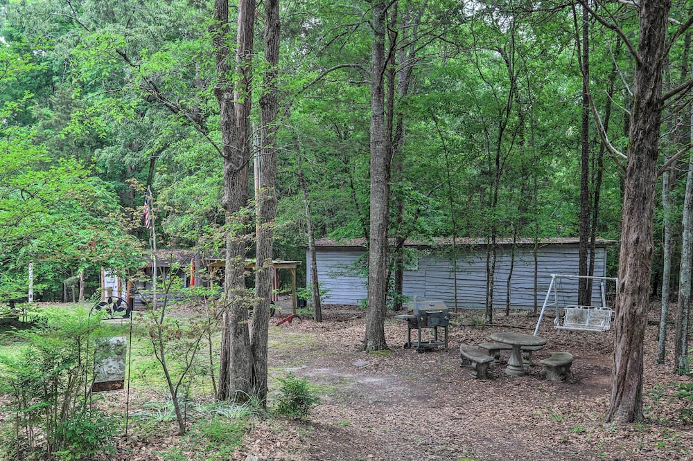 Photo of Others in Lowndesville