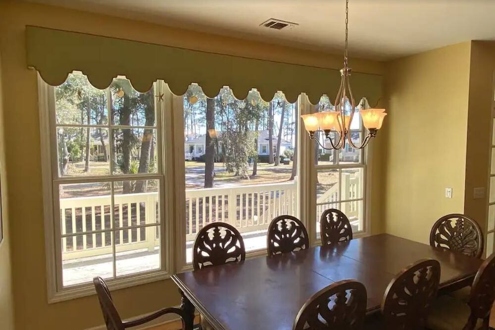 Photo of Kitchen in Melrose on the Beach