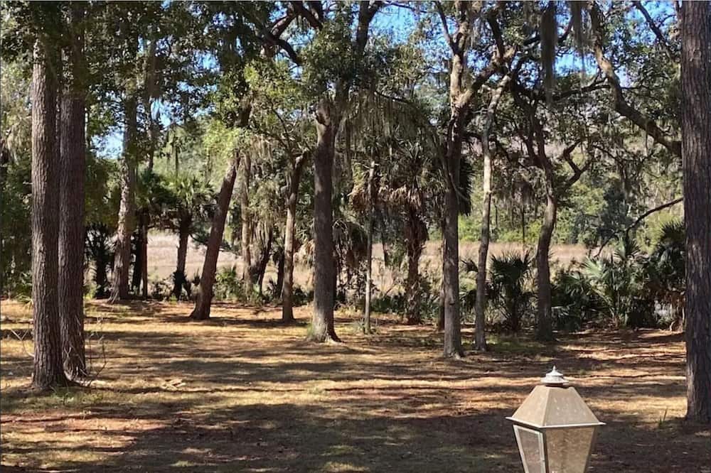 Photo of Outdoor in Melrose on the Beach