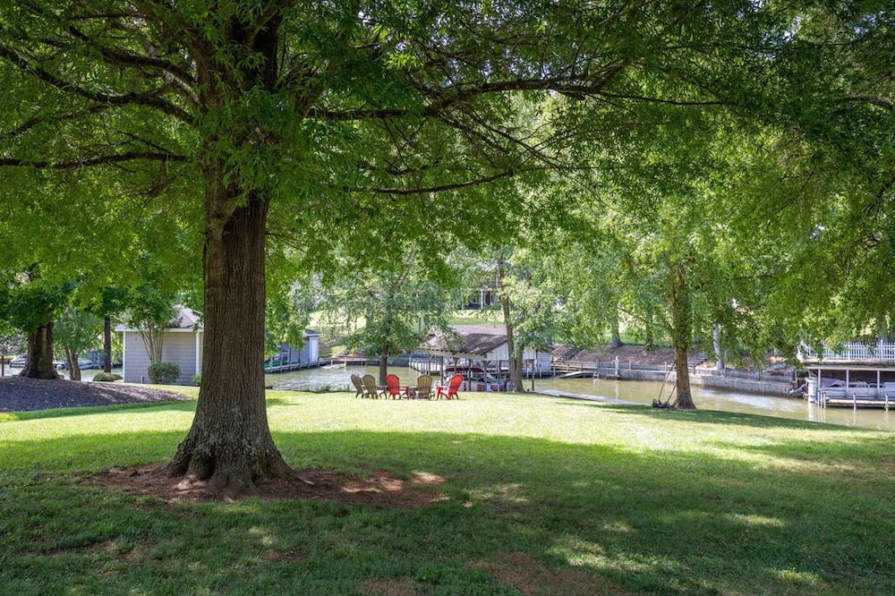 Photo of Outdoor in Norwood