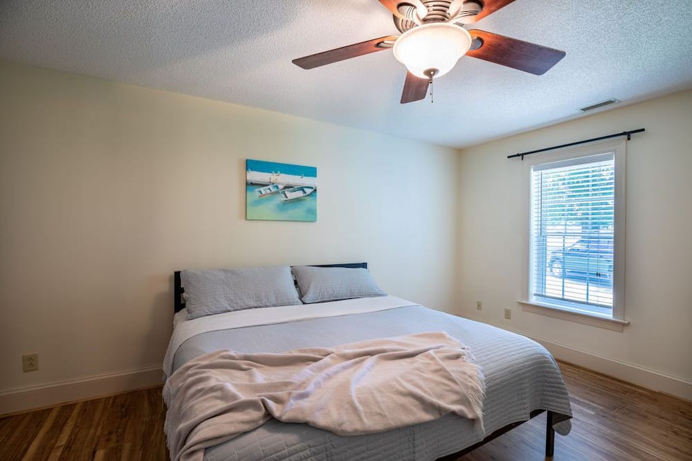 Photo of Bedroom in Norwood