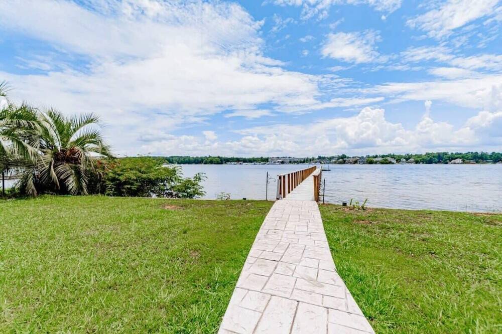 Photo of Outdoor in Lake Murray of Richland