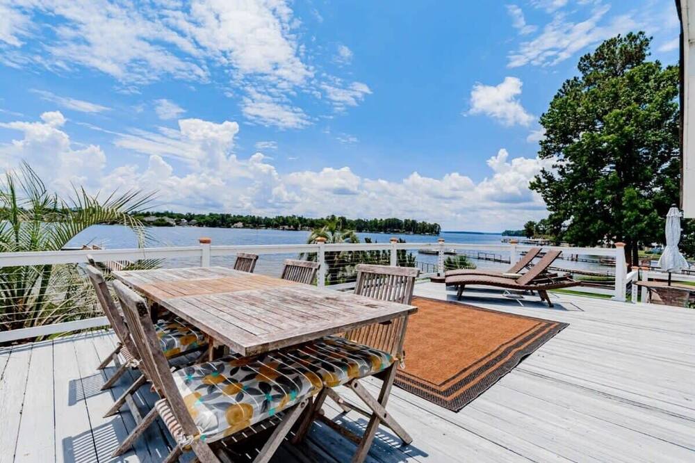 Photo of Outdoor in Lake Murray of Richland