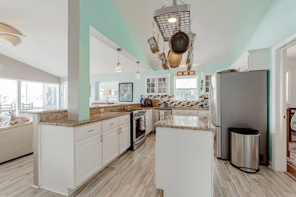 Photo of Kitchen in Lake Murray of Richland