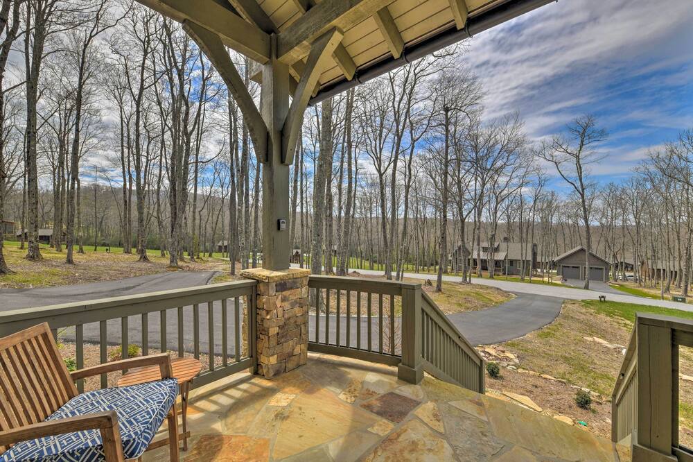Photo of Outdoor in Glenville