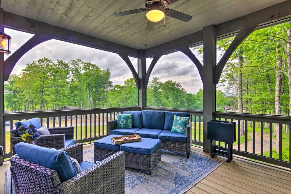Photo of Outdoor in Glenville