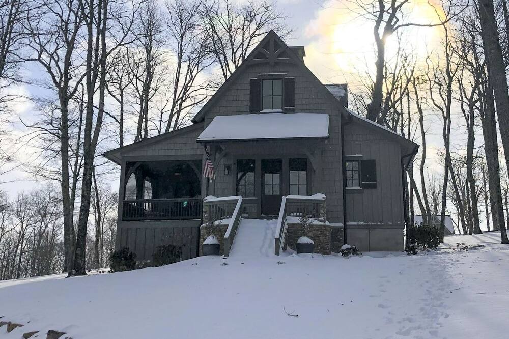 Photo of Outdoor in Glenville