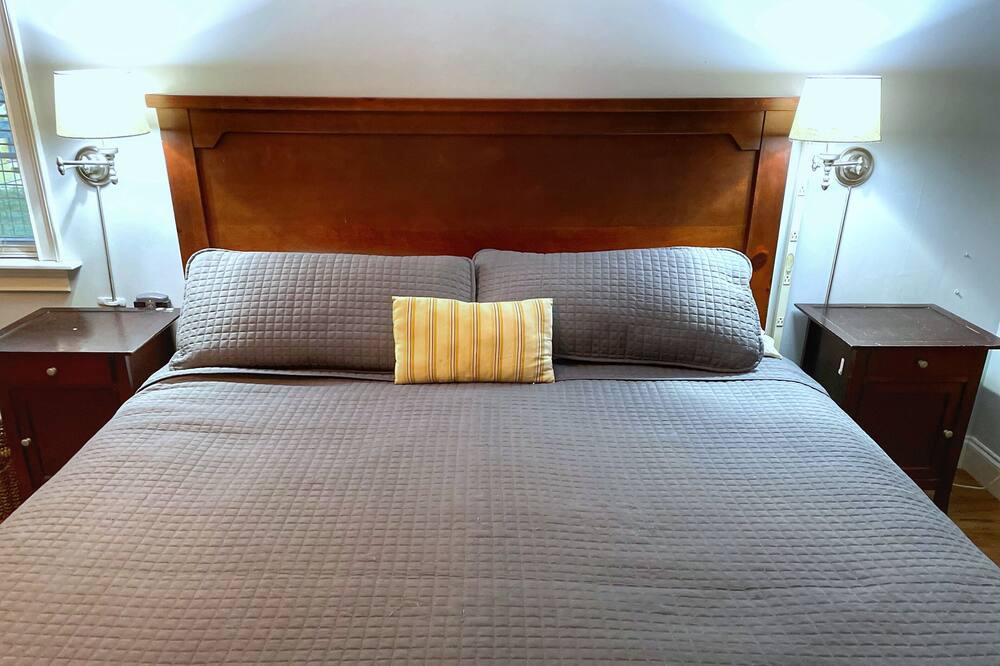 Photo of Bedroom in Appling