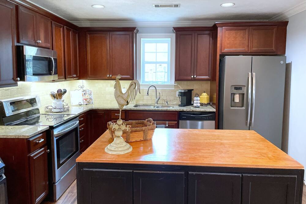 Photo of Kitchen in Appling