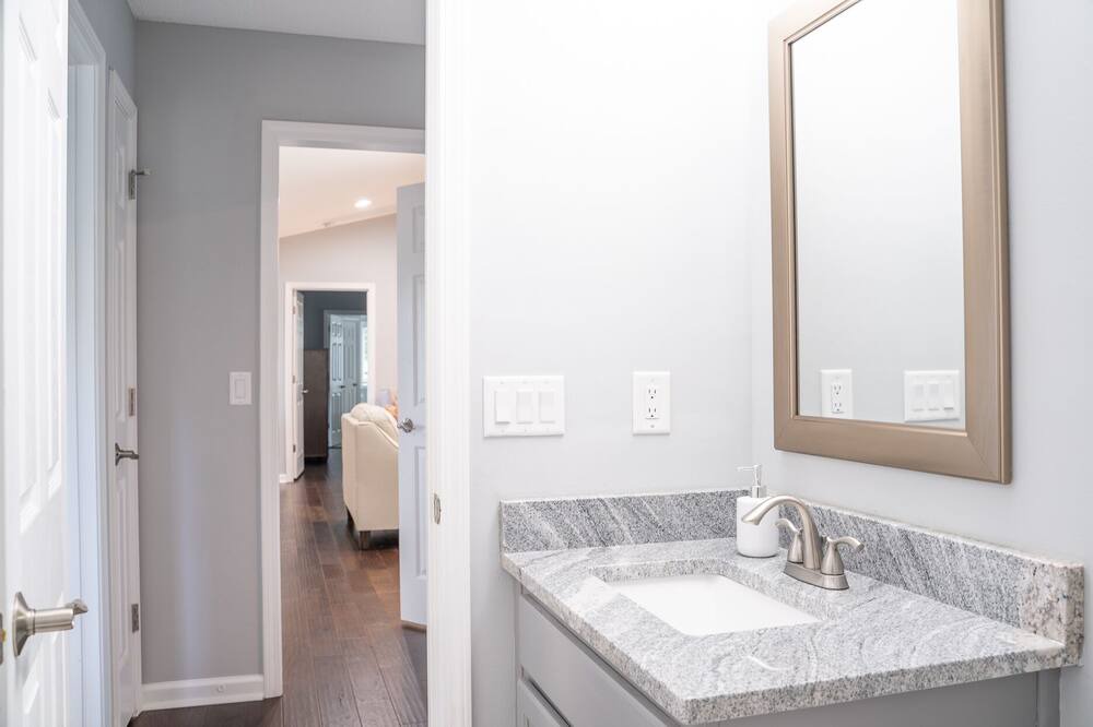 Photo of Bathroom in Hall County