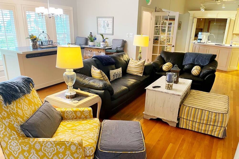 Photo of Livingroom in Beachwalk