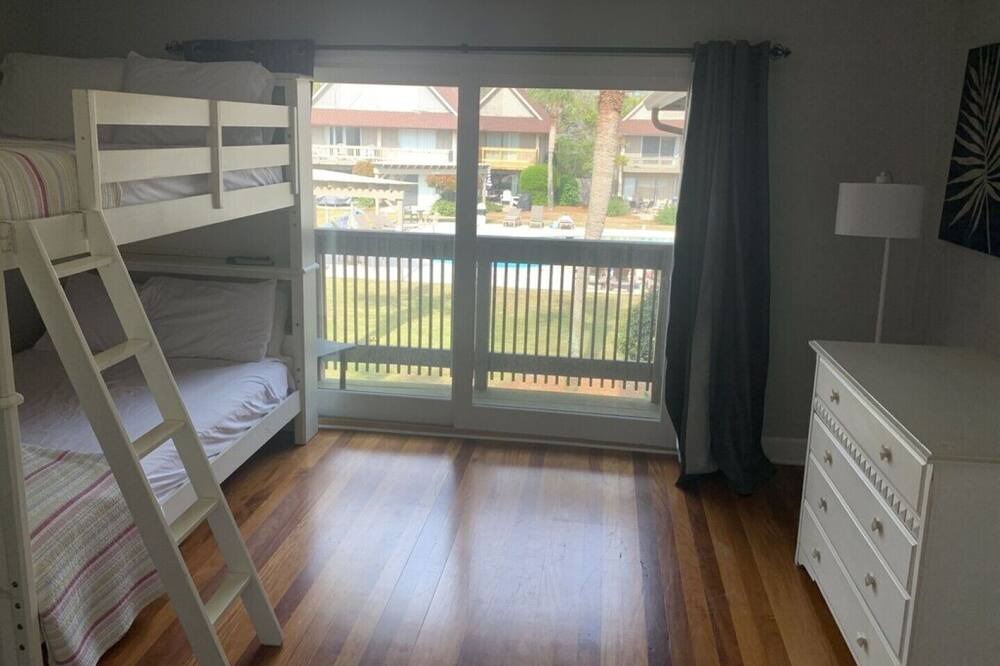 Photo of Bedroom in Saint Helena Island