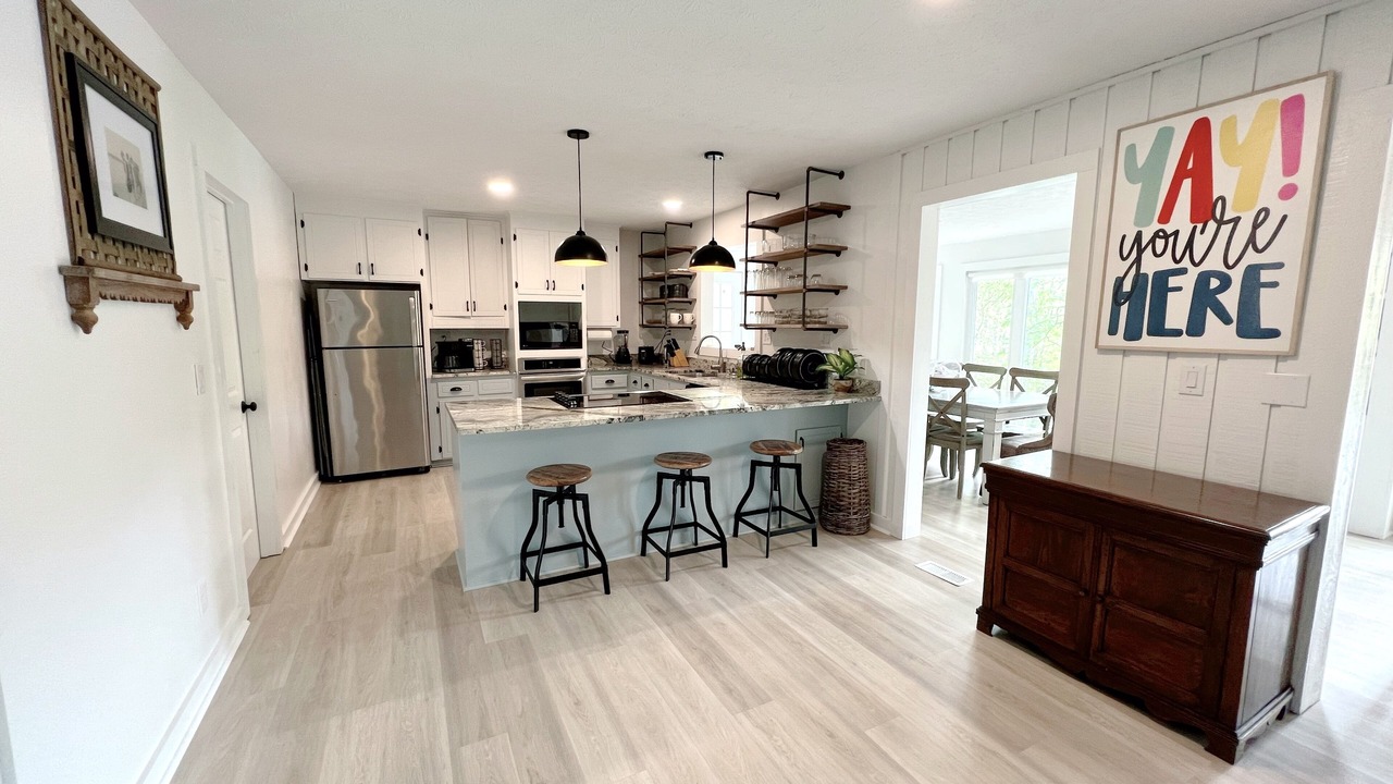 Photo of Kitchen in Dewy Rose