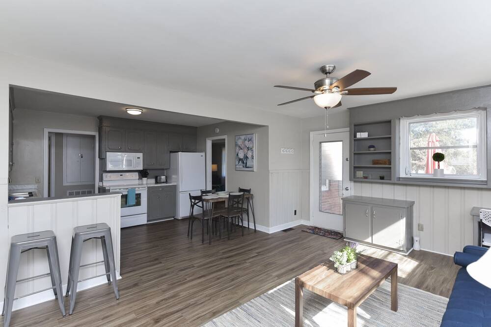 Photo of Bedroom in Cayce