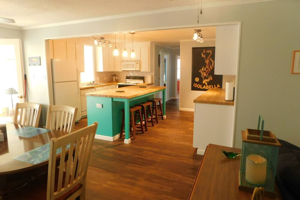 Photo of Bedroom in Eutawville