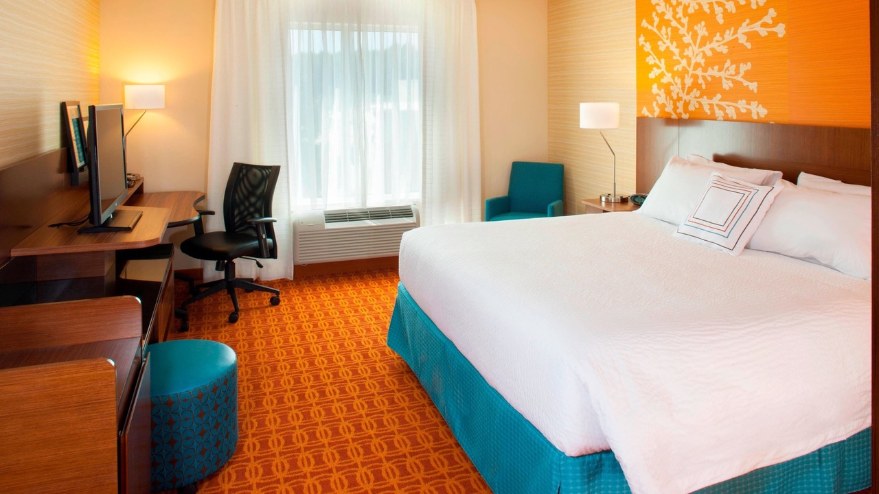 Photo of Bedroom in Gwinnett Place