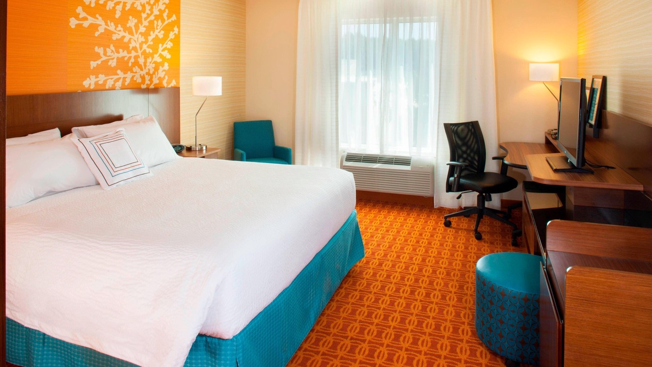 Photo of Bedroom in Gwinnett Place