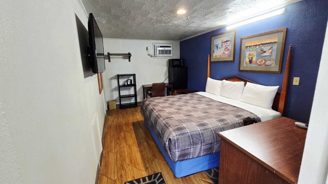 Photo of Bedroom in Rockingham