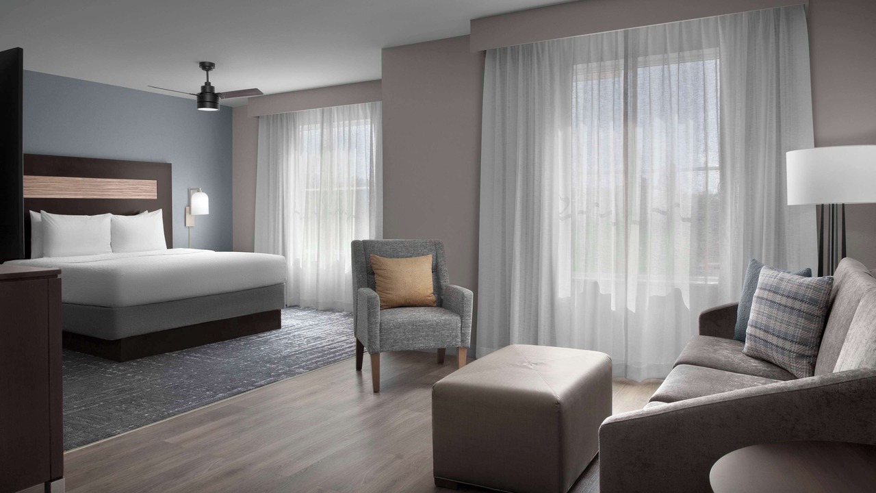 Photo of Bedroom in Airport North