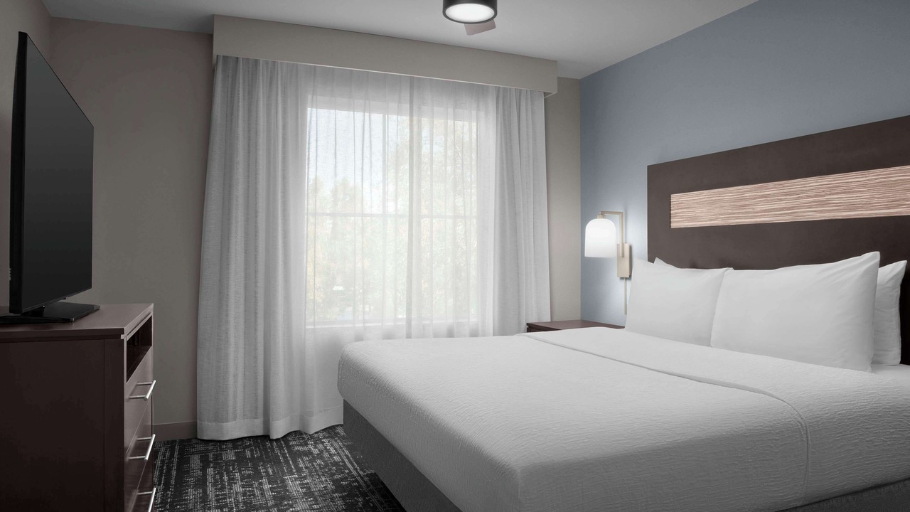 Photo of Bedroom in Airport North