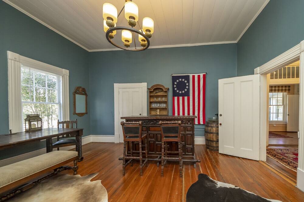 Photo of Livingroom in Batesburg-Leesville