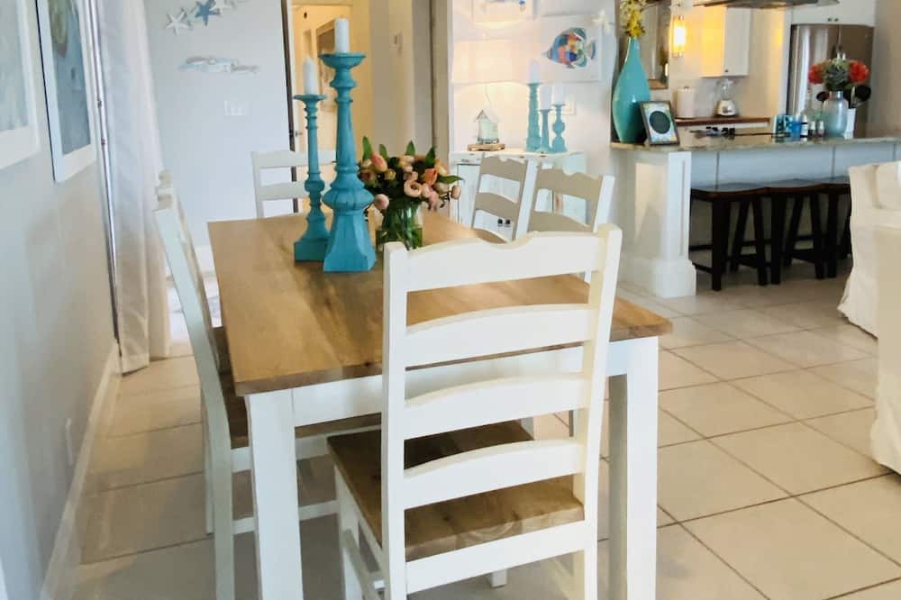 Photo of Kitchen in Melbourne Beach