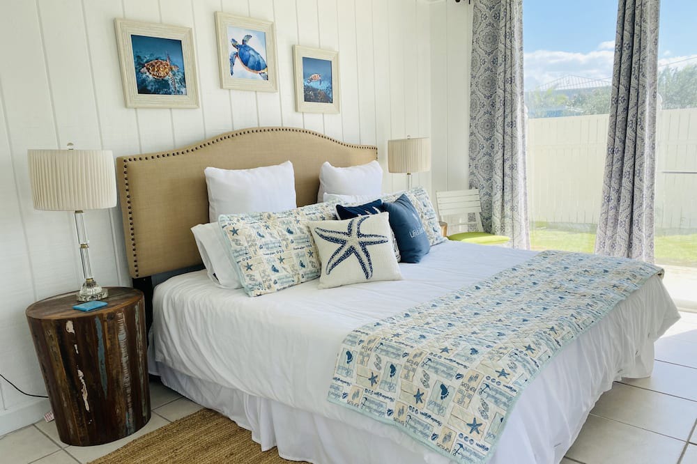 Photo of Bedroom in Melbourne Beach