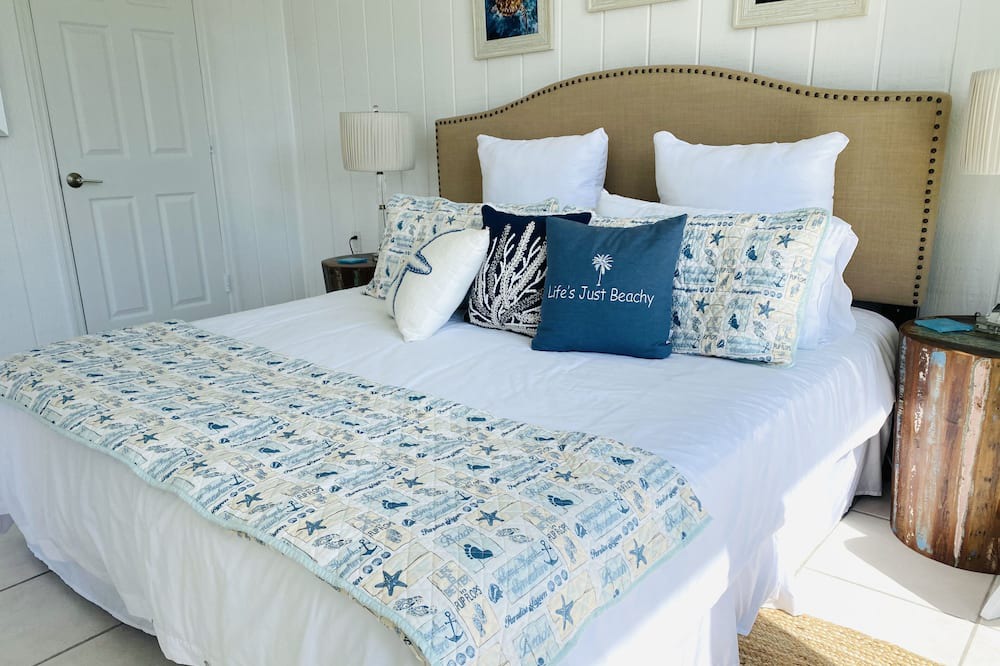 Photo of Bedroom in Melbourne Beach