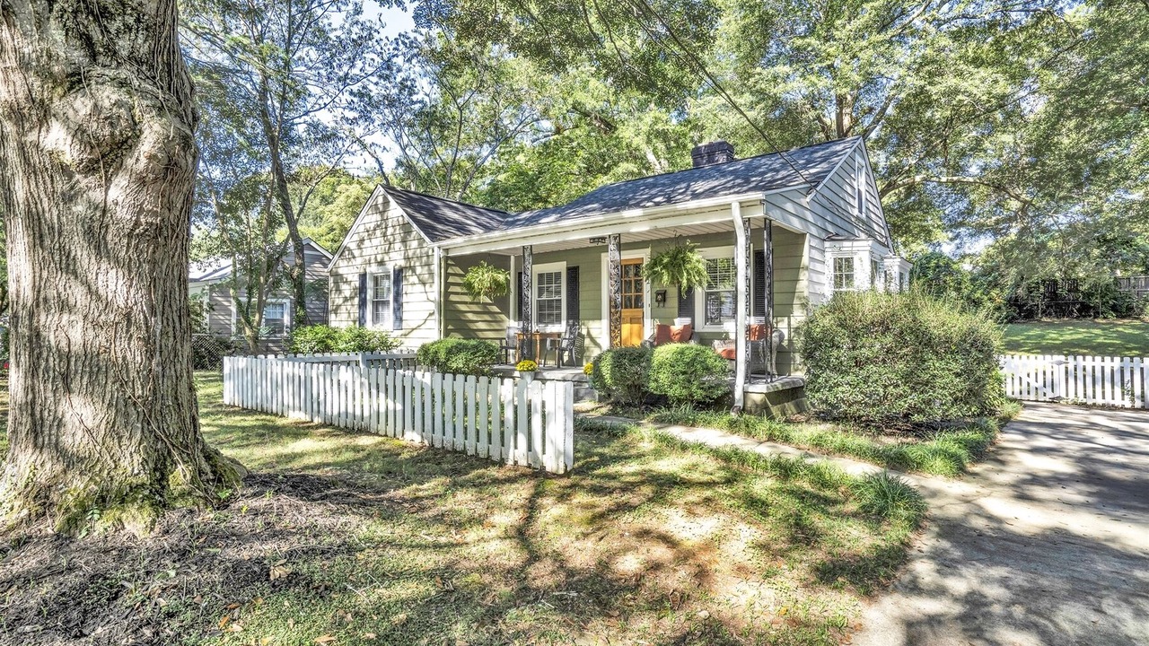 Photo of Outdoor in Greenville