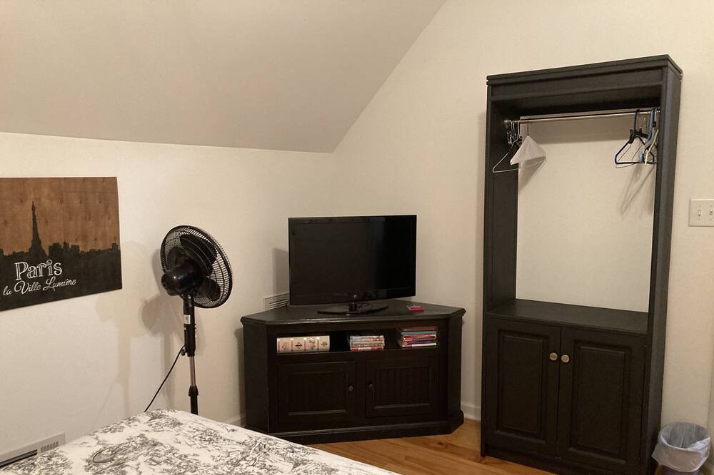 Photo of Bedroom in Lexington